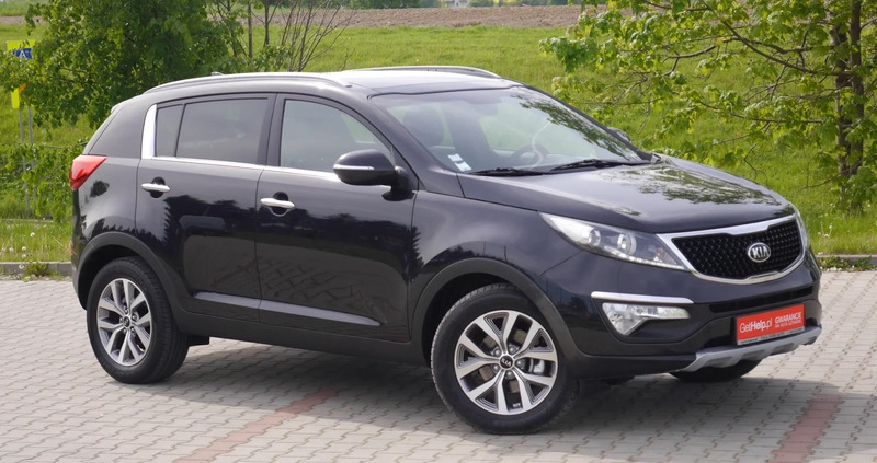 Kia Sportage cena 48900 przebieg: 117000, rok produkcji 2015 z Starachowice małe 781